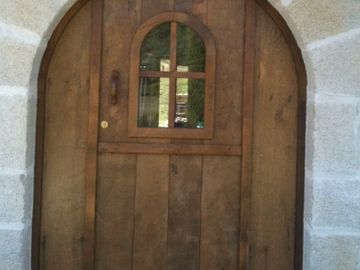 Carpintería Hermanos Azpiroz puerta de madera